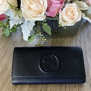 Gucci Guccissima leather wallet